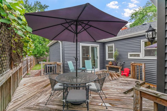 2310 Byrd Avenue N, Golden Valley, MN 55422