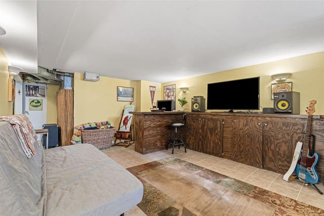 2310 Byrd Avenue N, Golden Valley, MN 55422