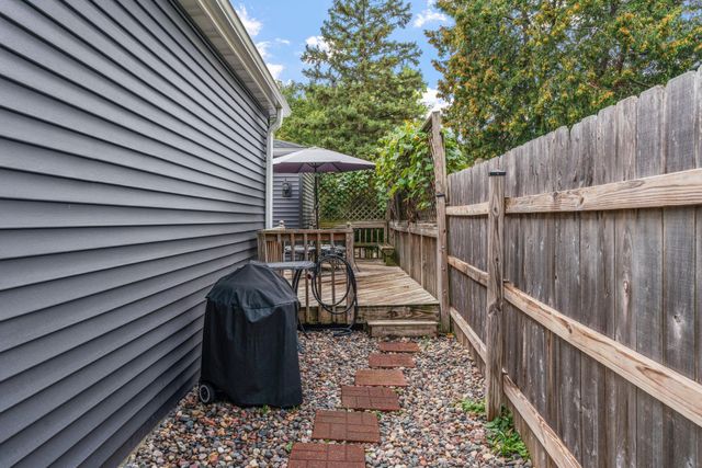 2310 Byrd Avenue N, Golden Valley, MN 55422