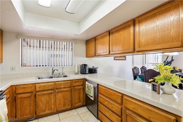 6549 West Pepperidge Way, Las Vegas, NV 89108