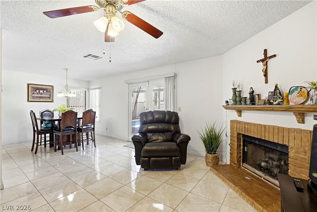 6549 West Pepperidge Way, Las Vegas, NV 89108