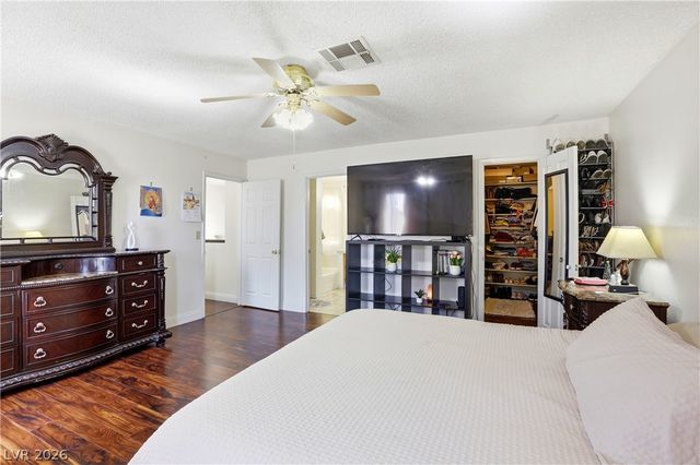 6549 West Pepperidge Way, Las Vegas, NV 89108