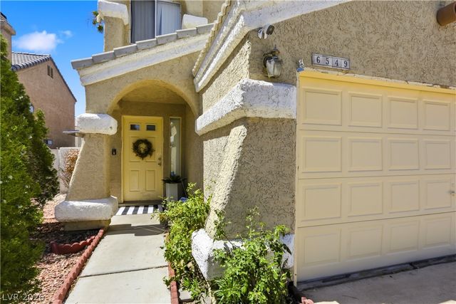 6549 West Pepperidge Way, Las Vegas, NV 89108