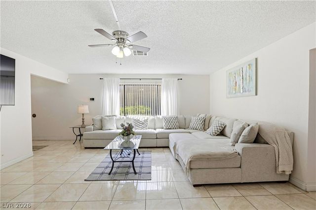 6549 West Pepperidge Way, Las Vegas, NV 89108