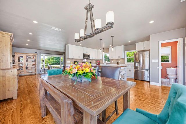4601 Staggs Way, Sacramento, CA 95822