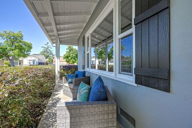4601 Staggs Way, Sacramento, CA 95822