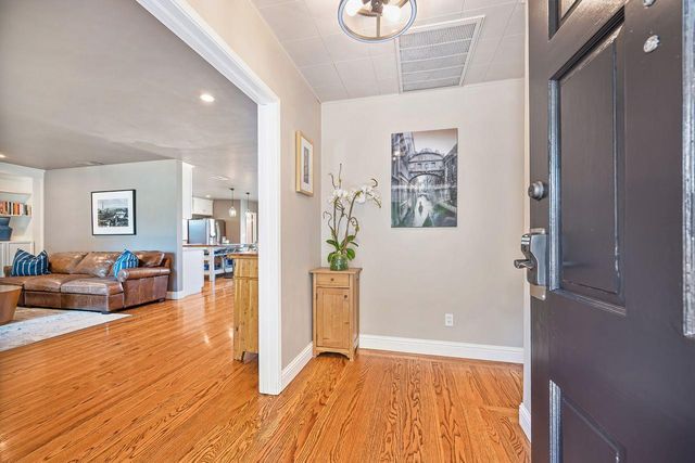 4601 Staggs Way, Sacramento, CA 95822