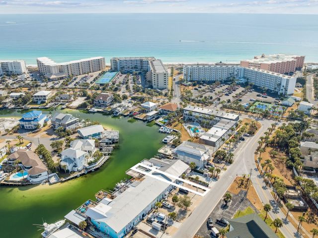 109 Durango Road, Destin, FL 32541