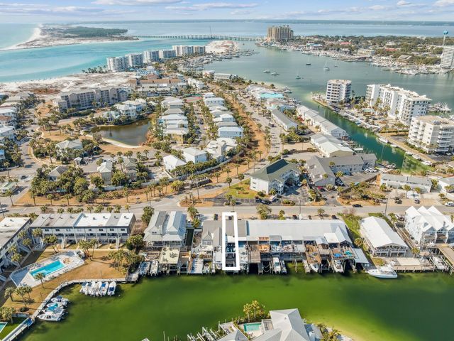 109 Durango Road, Destin, FL 32541