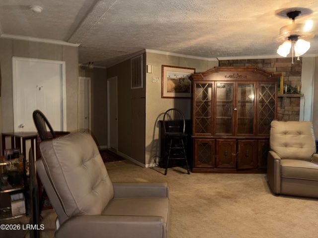 185 Stanley Road, Beaufort, SC 29906