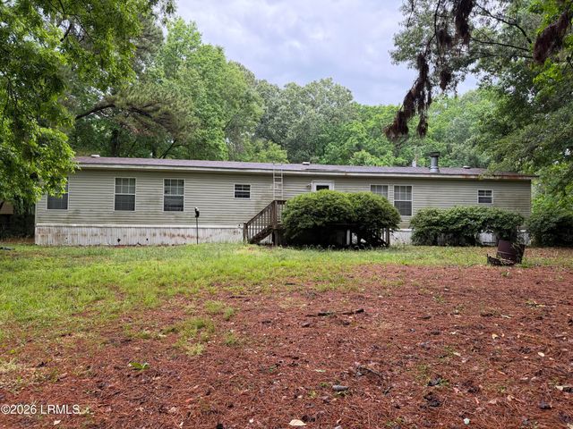 185 Stanley Road, Beaufort, SC 29906