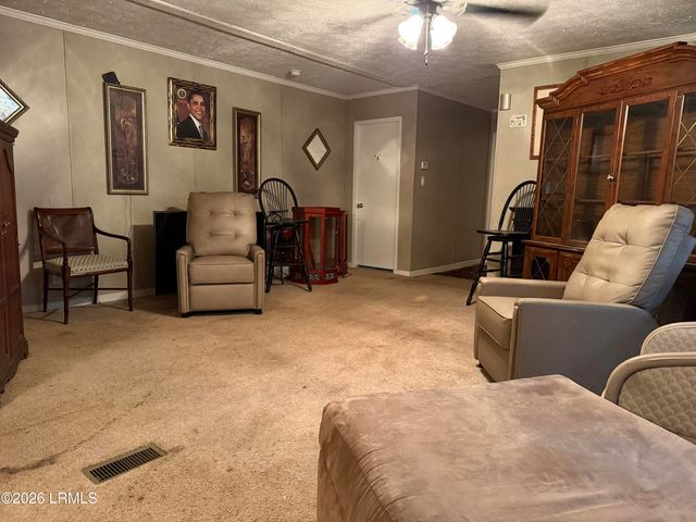 185 Stanley Road, Beaufort, SC 29906