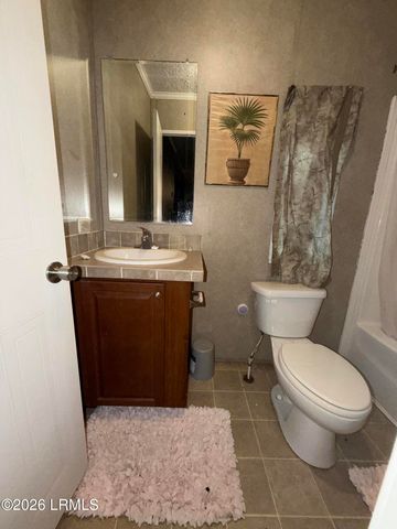 185 Stanley Road, Beaufort, SC 29906