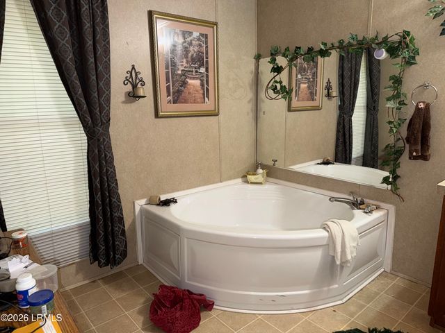 185 Stanley Road, Beaufort, SC 29906