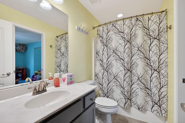 4625 Windstar Way, Lexington, KY 40515