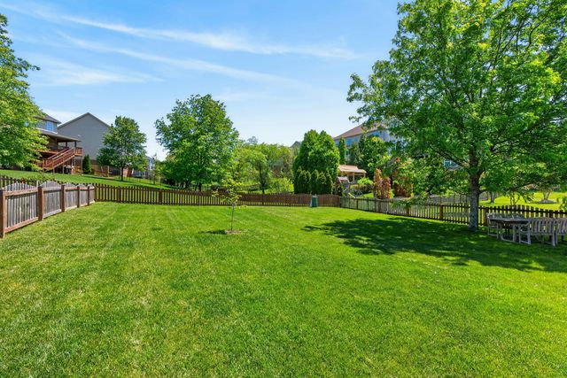 4625 Windstar Way, Lexington, KY 40515