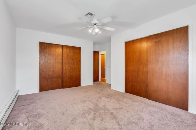 15 Chateux Lane, Toms River, NJ 08755