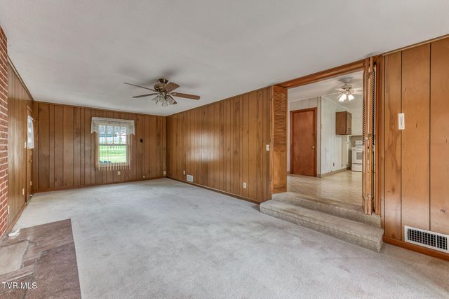 116 Royston Street, Johnson City, TN 37604