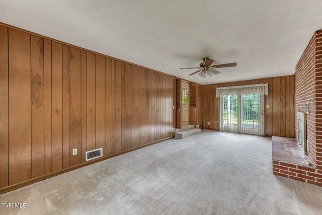 116 Royston Street, Johnson City, TN 37604