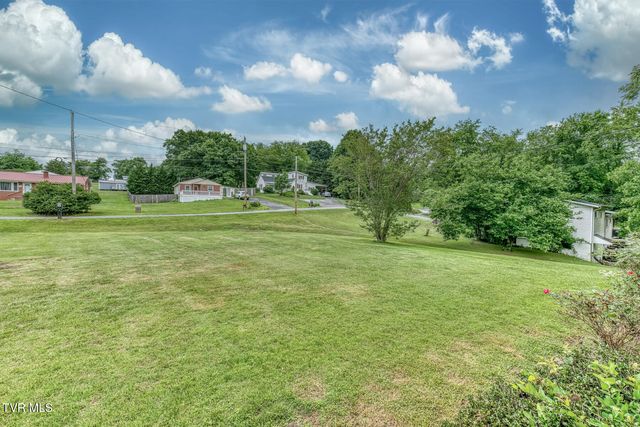 116 Royston Street, Johnson City, TN 37604