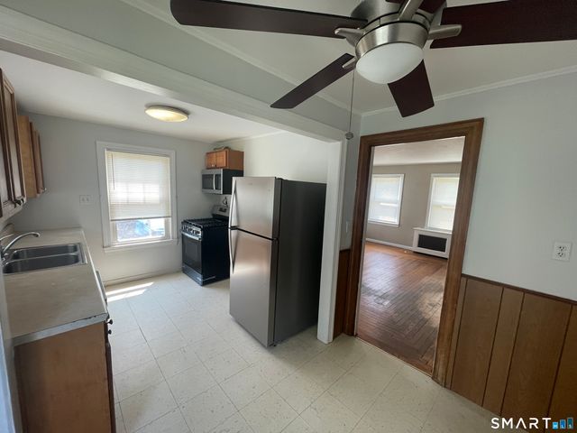 63 Thompson Street, Hamden, CT 06518