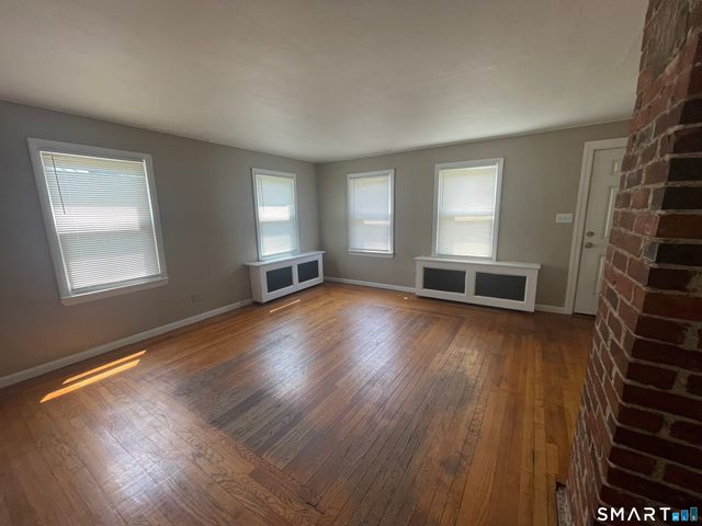 63 Thompson Street, Hamden, CT 06518