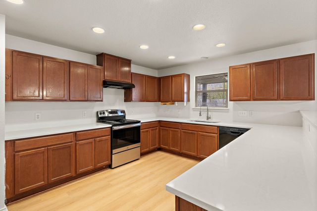 924 Oatmeal DR, Pflugerville, TX 78660