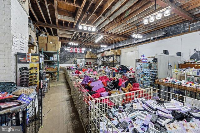 1724 MARKET ST, Harrisburg, PA 17103