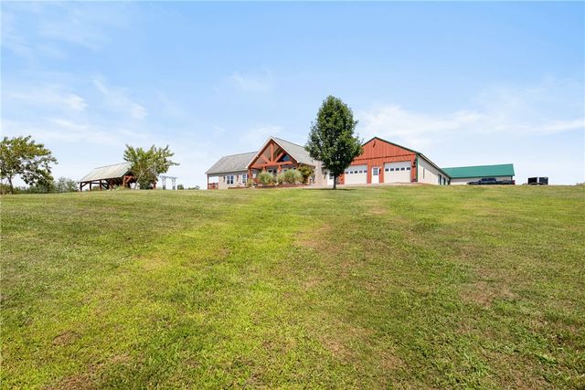 5164 Lincoln Hwy, Quemahoning Twp, PA 15563