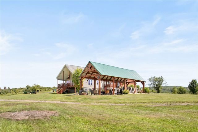 5164 Lincoln Hwy, Quemahoning Twp, PA 15563