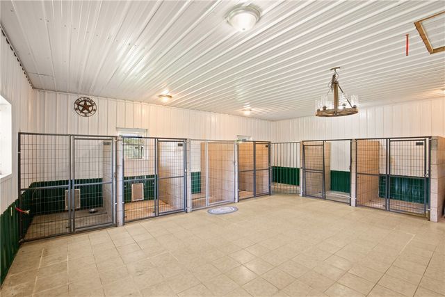 5164 Lincoln Hwy, Quemahoning Twp, PA 15563