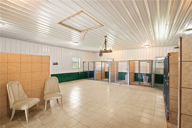 5164 Lincoln Hwy, Quemahoning Twp, PA 15563