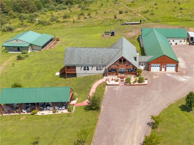 5164 Lincoln Hwy, Quemahoning Twp, PA 15563