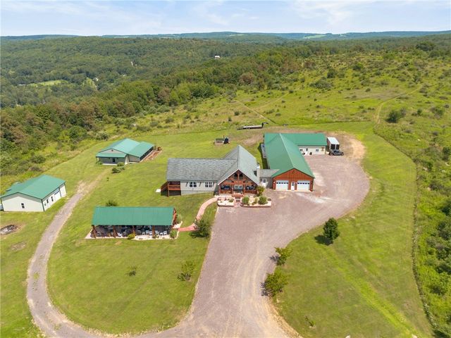 5164 Lincoln Hwy, Quemahoning Twp, PA 15563