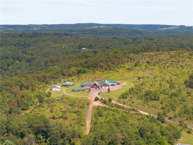 5164 Lincoln Hwy, Quemahoning Twp, PA 15563