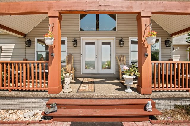 5164 Lincoln Hwy, Quemahoning Twp, PA 15563