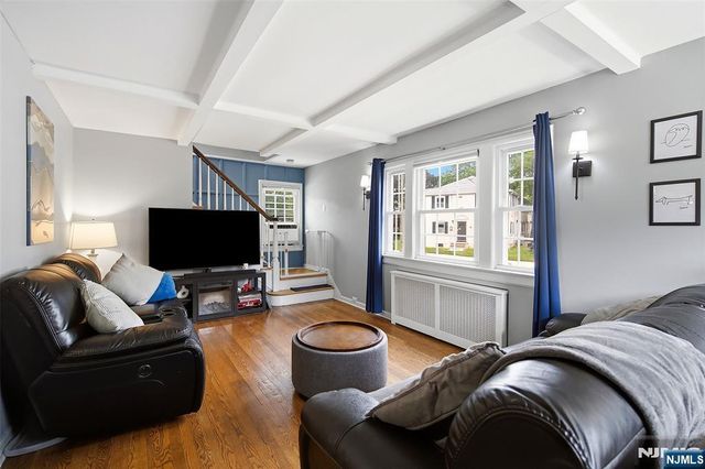 909 River Road 1, Teaneck, NJ 07666