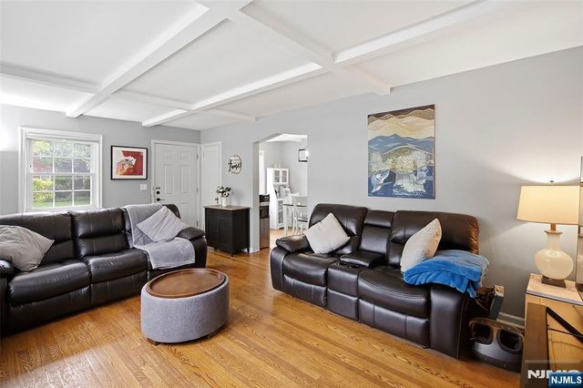 909 River Road 1, Teaneck, NJ 07666