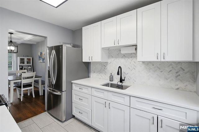 909 River Road 1, Teaneck, NJ 07666