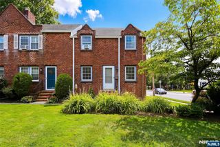 909 River Road 1, Teaneck, NJ 07666