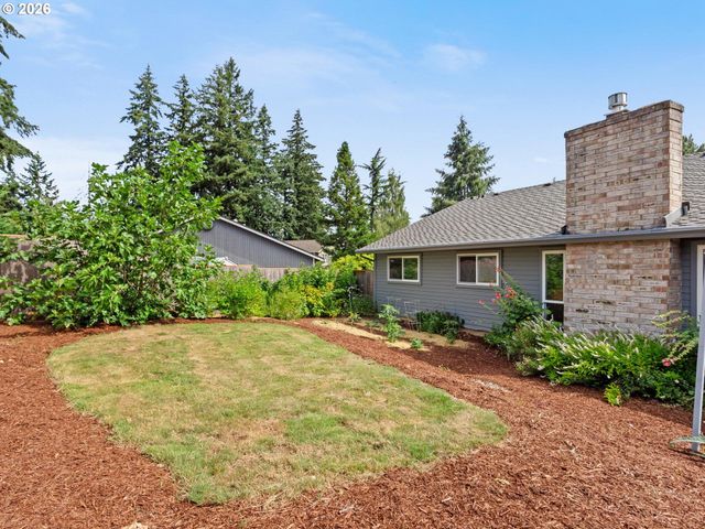 2564 BRONCO Ct, West Linn, OR 97068