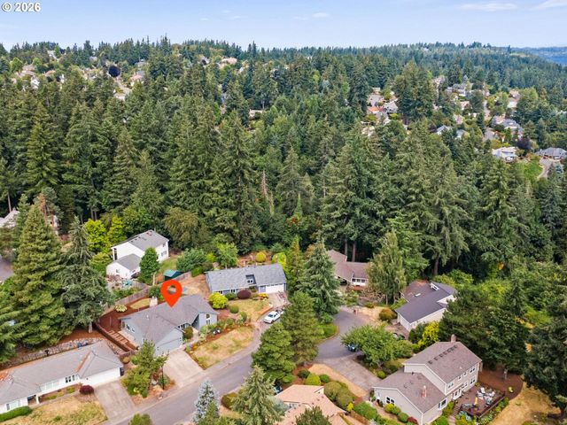 2564 BRONCO Ct, West Linn, OR 97068
