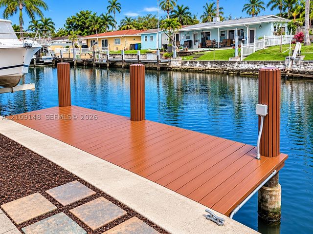 1701 SW 23rd Ave, Fort Lauderdale, FL 33312