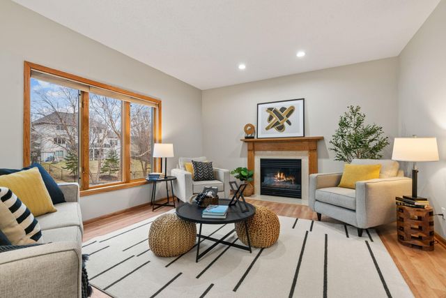 4290 Cottonwood Lane N, Plymouth, MN 55441