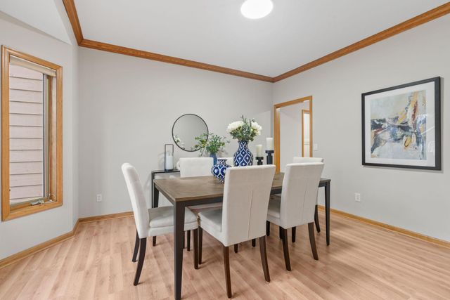 4290 Cottonwood Lane N, Plymouth, MN 55441