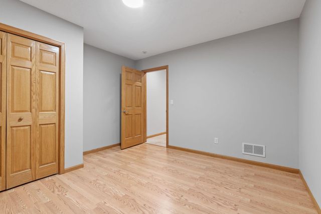 4290 Cottonwood Lane N, Plymouth, MN 55441