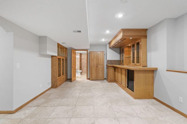 4290 Cottonwood Lane N, Plymouth, MN 55441