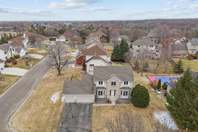 4290 Cottonwood Lane N, Plymouth, MN 55441