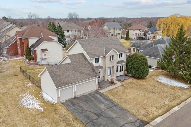 4290 Cottonwood Lane N, Plymouth, MN 55441