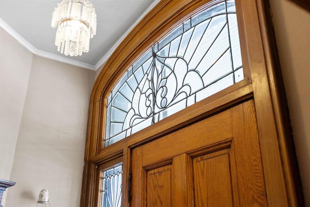 403 S CHURCH STREET, Neenah, WI 54956